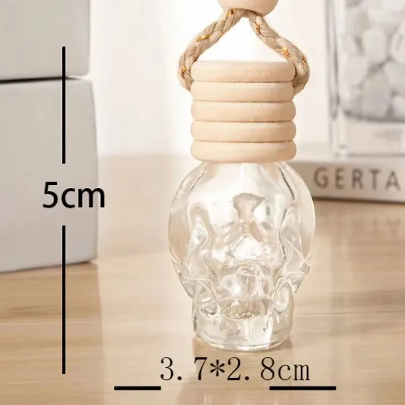 1PC Car Skull Perfume Bottle Aromatherapy Essential Oil Hanging Auto Air Freshener Home Interior Decoration