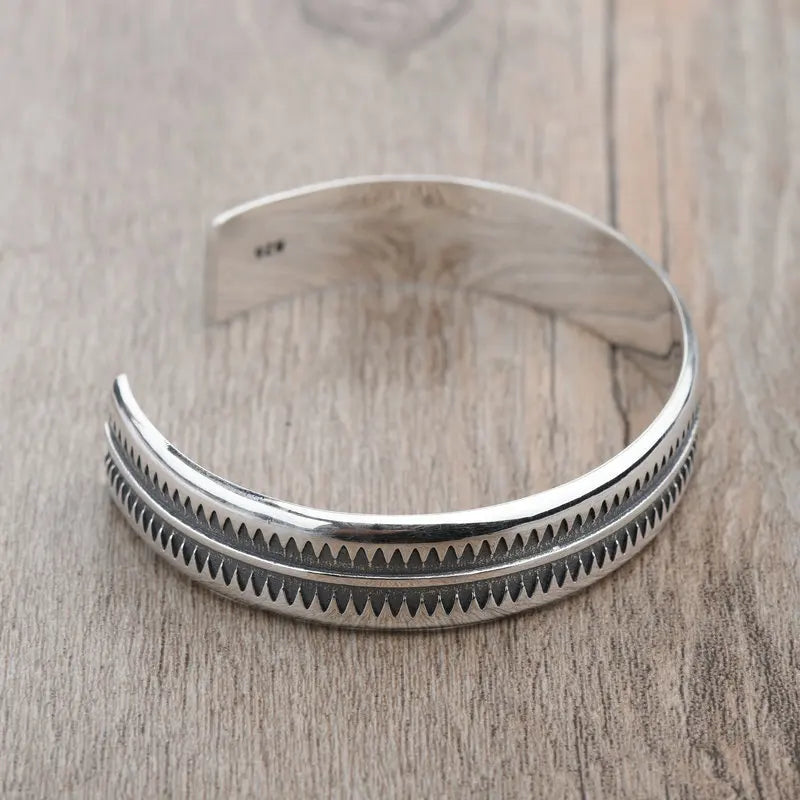 New Arrival Fashion Sawtooth Design Thai Silver Ladies Bangle Jewelry For Indiana Style Birthday Gift No Fade