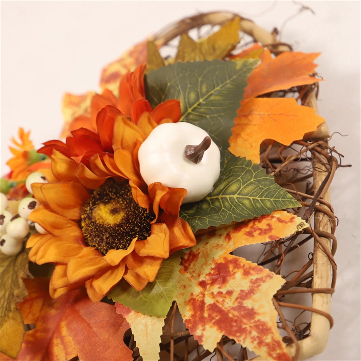 Fall Wreath, Autumn Maple Leaf Thanksgiving Door Wreath For Halloween Decoration Christmas Ornaments Festive Party Supplies 2024