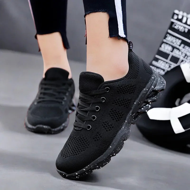 Ladies Shoe Runnning Luxury Brands Woman Luxury Designer Trainer Skechers Women Sneakers Bike Winter Women's Shoes 2024 Tennis