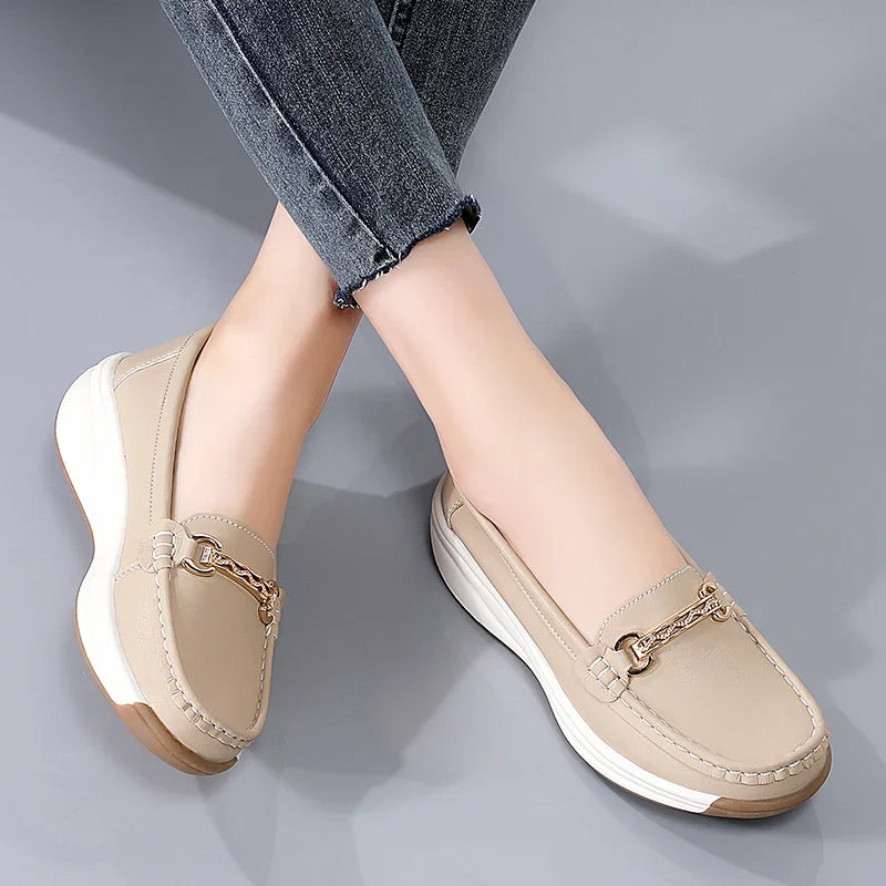 Spilt Leather Women Casual Shoes Designer Flat Platform Loafers for Women Wedge Sneakers Slip on Ladies Moccasins Zapatos Mujer