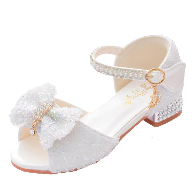 Children's Sandals Summer 2024 New Kids Crystal Bowknot Girls High Heels Soft Soled White Princess Wedding Performance Shoes