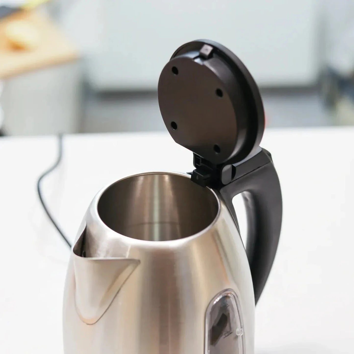 New Highly Durable 1.8L Stainless Steel Automatic Kitchen Appliance Kettle Boils Quickly and Efficiently