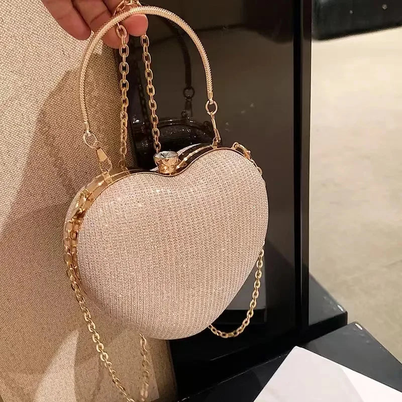 Evening Clutch Bag Women Bag Shiny Handbag Heart Shape Metal Clutches Bag Fashion Chain Shoulder Crossbody Bag Luxury Lady Purse