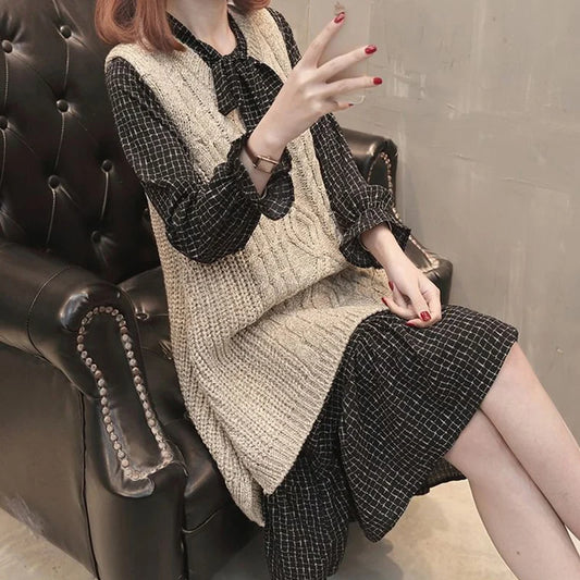 Autumn Winter Vintage Plaid Printed Bow Dress Loose Casual Solid Color Vest Sweater Suit Lady Long Sleeve Robe Knitting Tank Top