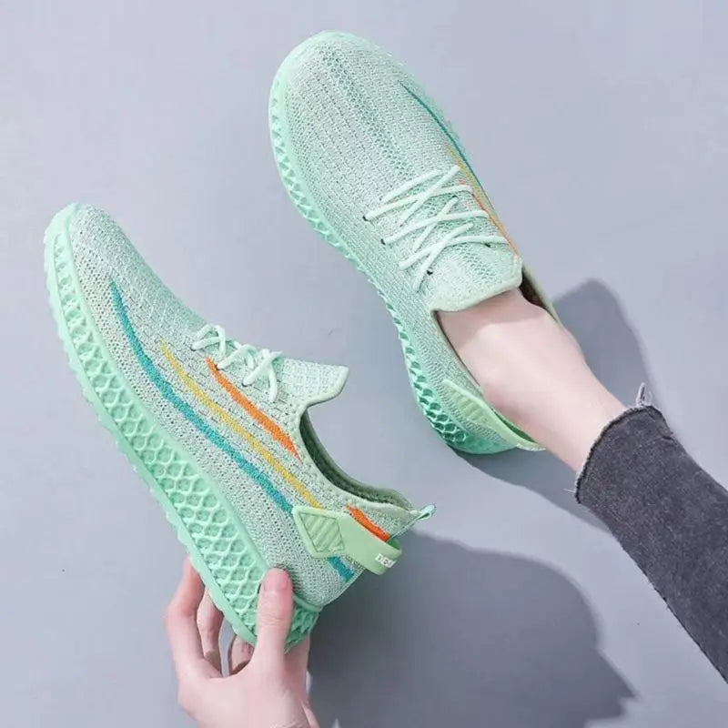 2PCS Flat Shoes Light Platform Sneakers 1 Pair Walking Sneakers For Golf Female Sport Shoes Comfortable Sneakers Flying Woven