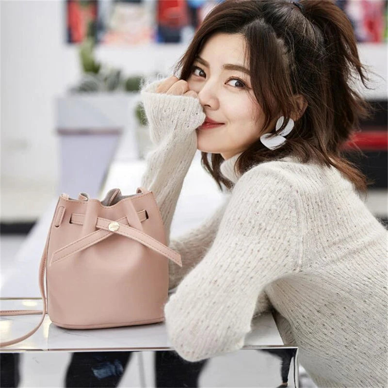 Fashion Bucket Shoulder Bag Women Drawstring Crossbody Bag Female Messenger Bags Ladies Synthetic Leather Handbag