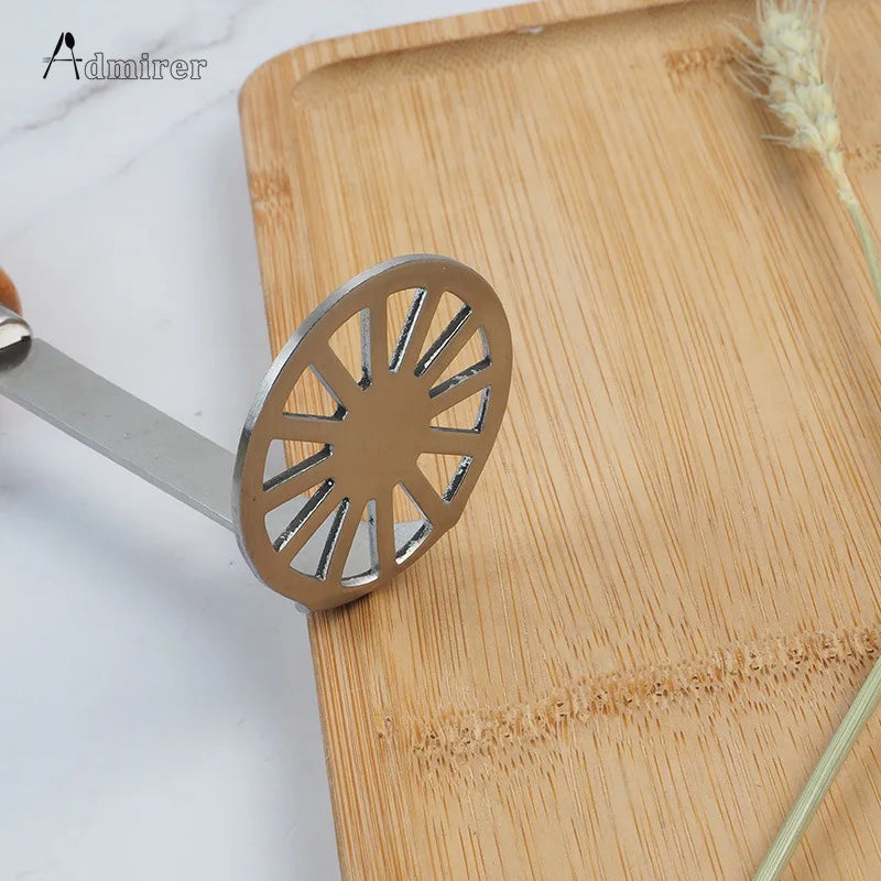 1pc Mini Stainless Steel Potato Press Masher Wooden Handle Scalding and Anti-skid Household Kitchen Appliance