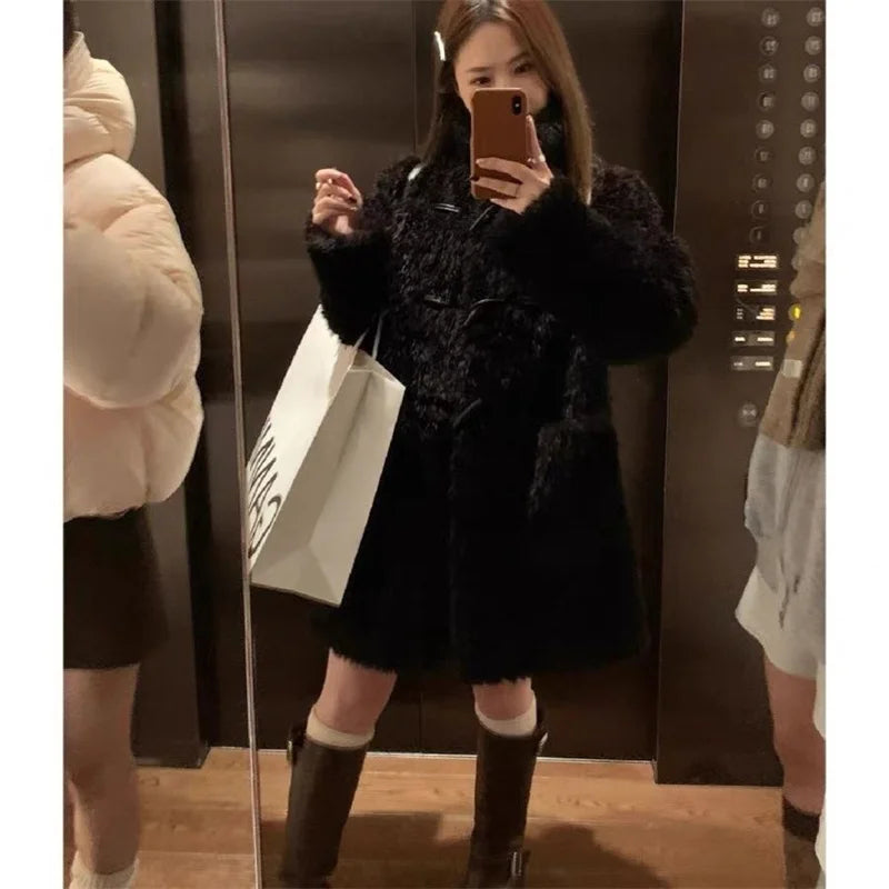 HEYGIRL Black Brother Teddy Pupu Chao Leather Loop Cow Horn Buckle Warm Loose Imitation Lamb Wool Coat for Women Cardigan Jacket