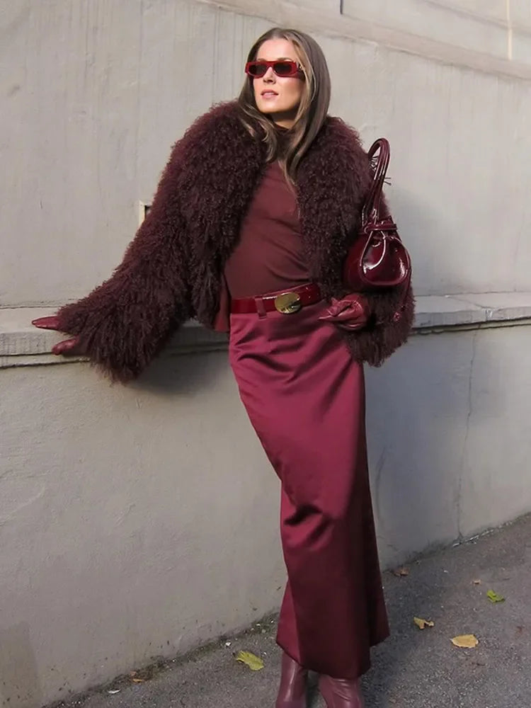 Women Chic Burgundy Fluffy Faux Fur Short Coat Luxury Lapel Thick Warm Furry Jacket 2024 New Lady Fashion High Street Outerwear