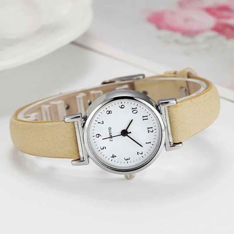 Hight Quality Brand Quartz Watch Ladies Fashion Small Dial Casual Watch Leather Strap Wristwatch for Women Relojes Para Mujer