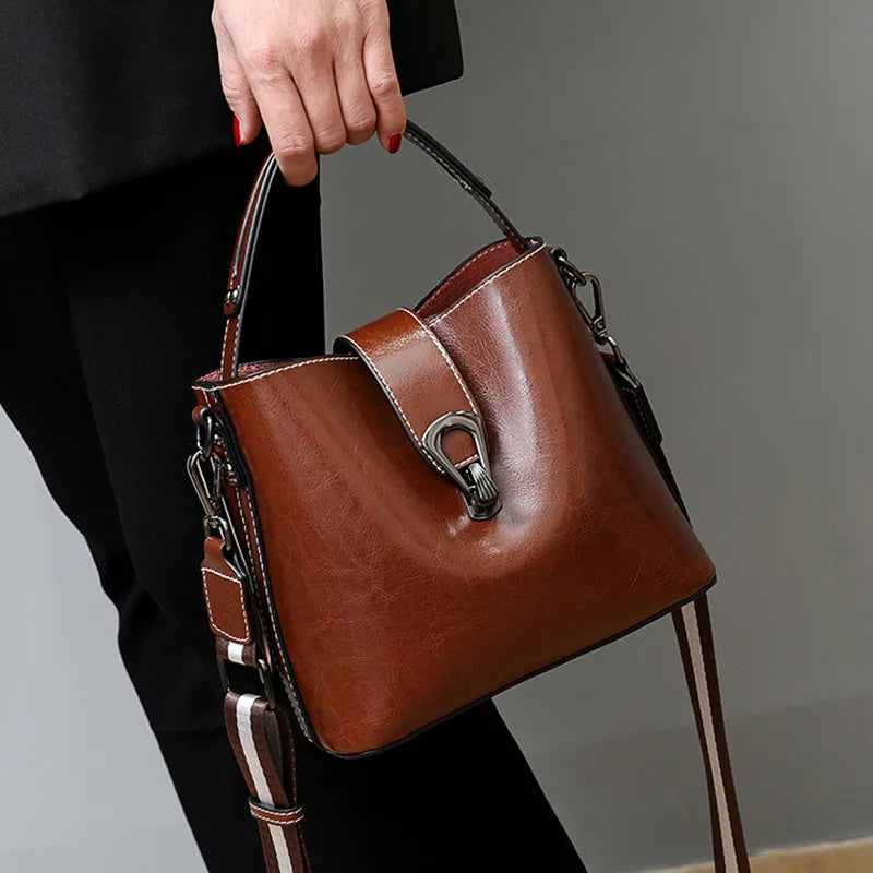 Real Oil Wax Leather Women's Bucket Bag Casual and Simple Handbag Large Capacity Ladies Cowhide Fashionable Crossbody Tote Bag