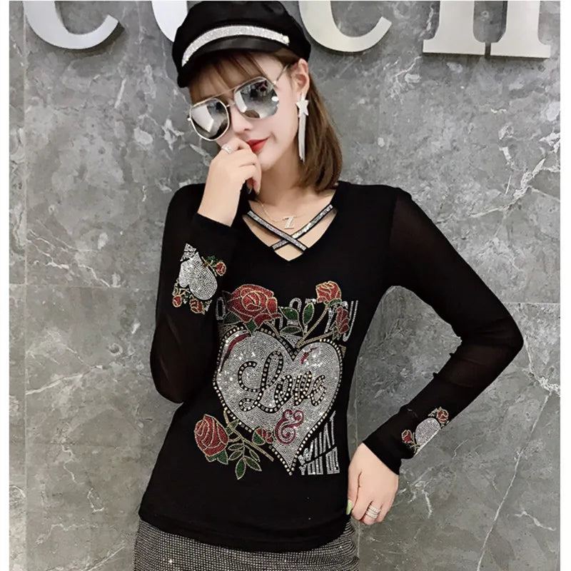 New Fashion Autumn European T-Shirt Clothes Women Chic Sexy Shiny Rose Diamonds Tops Long Sleeve Bottoming Shirt Tees Blouse