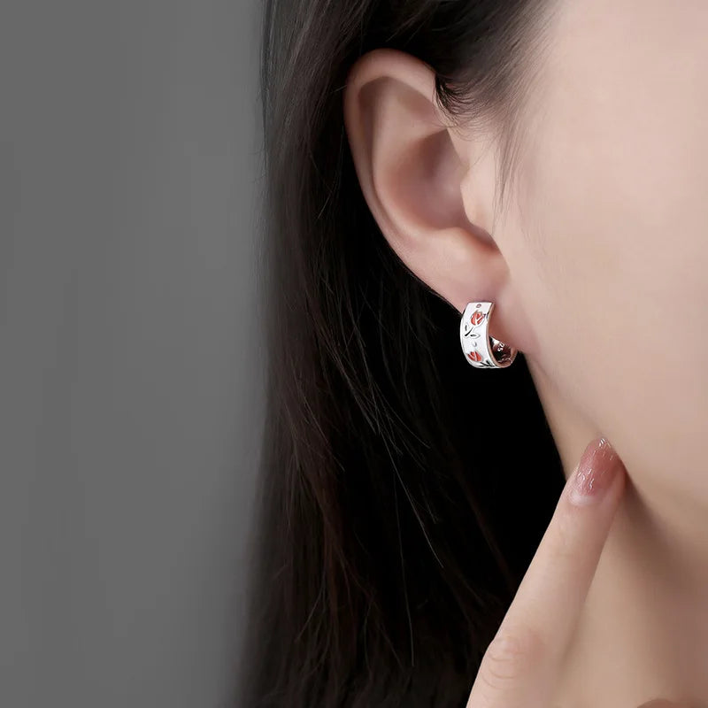 2023 New Tulip Flower Hoop Earrings for Women Beautiful Plain Epoxy Plant Advanced Sense Ear Buckle Ladies Summer Jewelry Gift