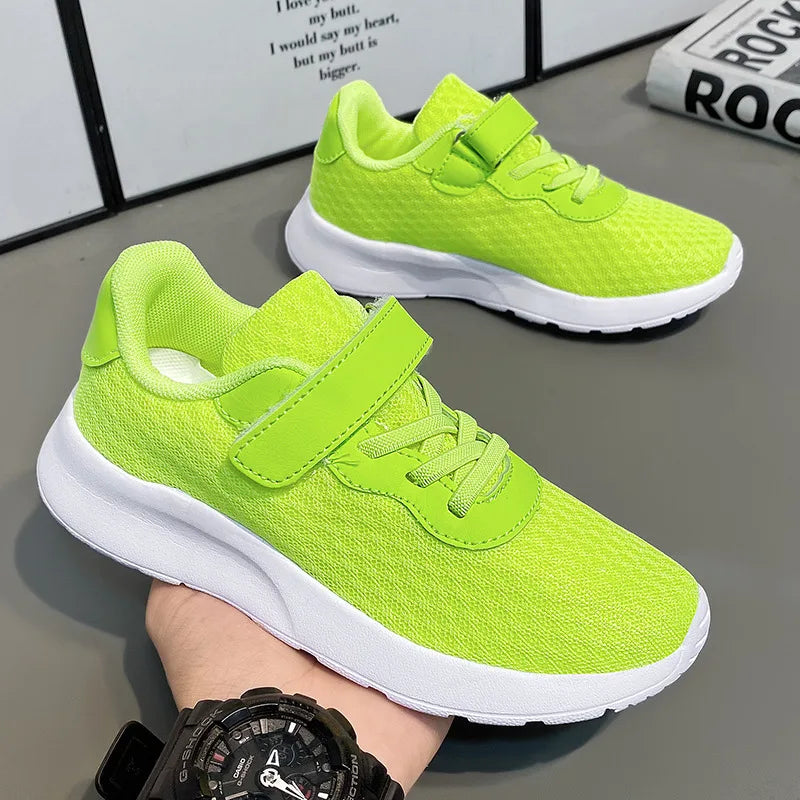 Hot Sale Cheap Sneakers Children Fashion Green Kids Running Shoes Size 28-39 Lightweight Outdoor Sports Shoes for Boy Girl 2023