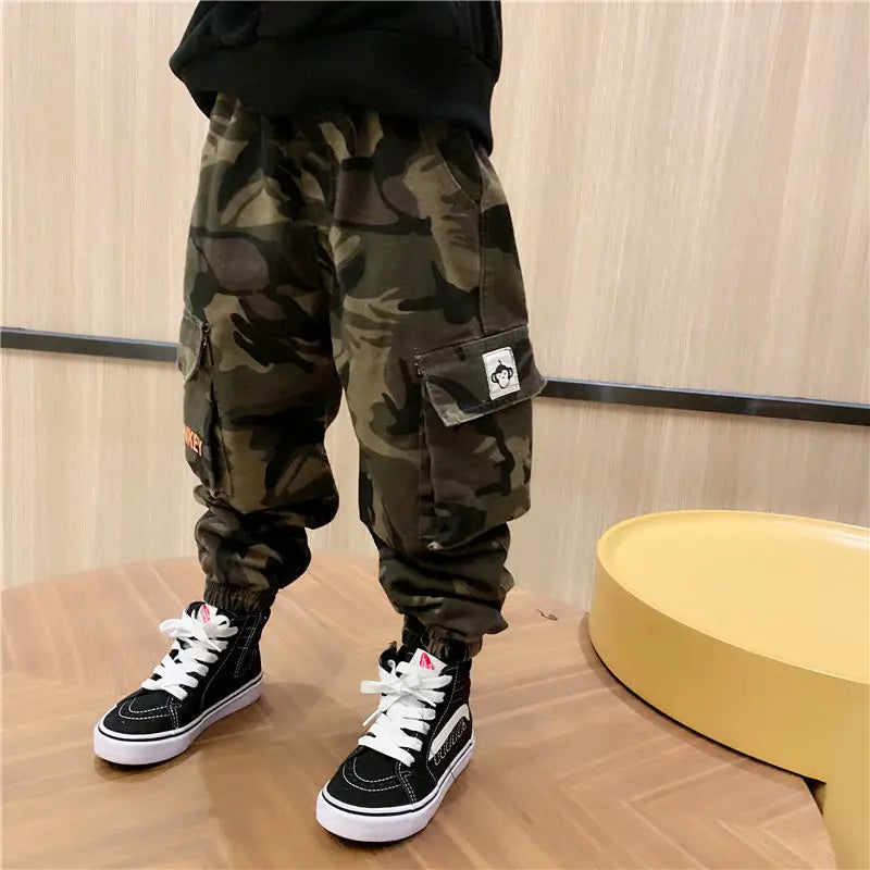 Children's Camouflage Cargo Pants Spring and Autumn 2023 New Boy Baby Loose Casual Sports Pants Winter thickened Kids Trousers