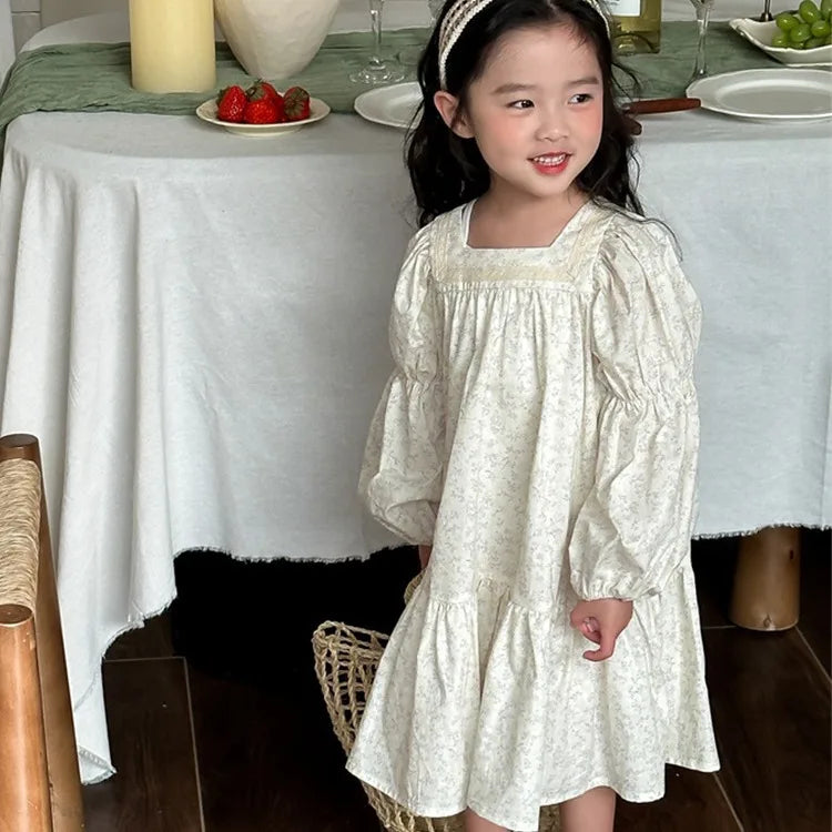 Children Clothing Girls Dress Spring 2024 New Fashionable Girls Floral Puffle-sleeve Cotton Dress Lace French Style Dress