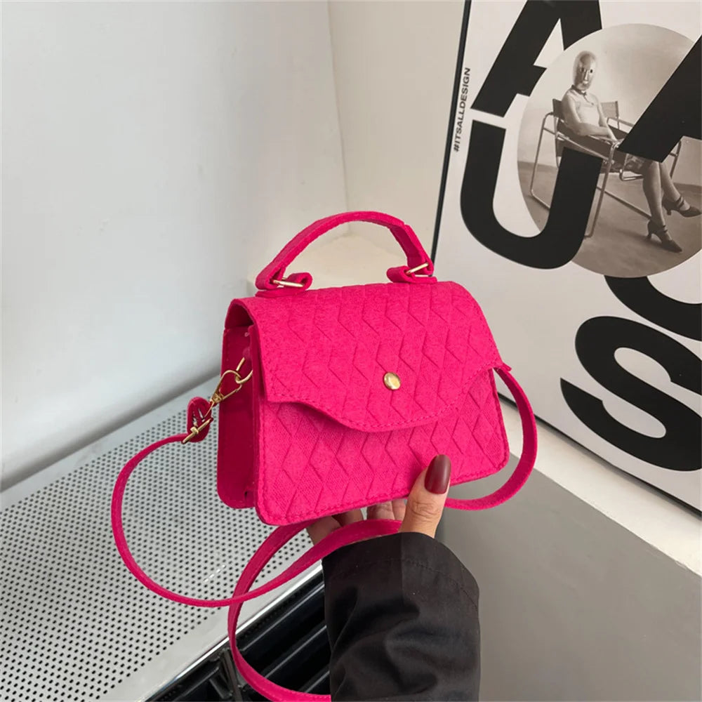 Blue Subaxillary Bag for Womens New Korean Fashion Ladies Shoulder Bag Trend Handbags Retro Designer Luxury Female Totes 2023