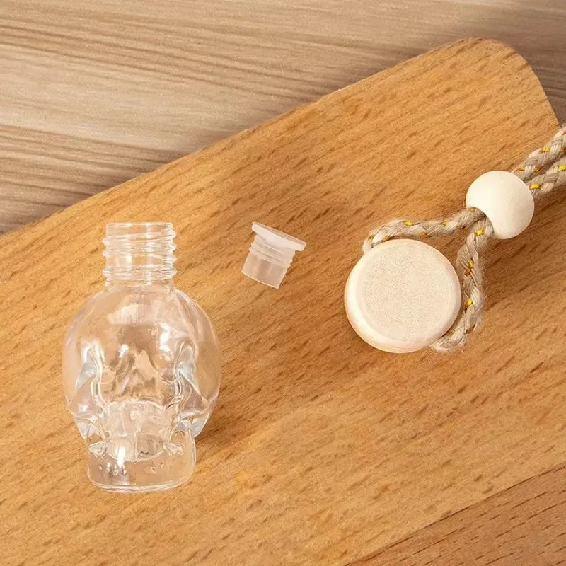 1PC Car Skull Perfume Bottle Aromatherapy Essential Oil  Hanging Auto Air Freshener Home Interior Decoration