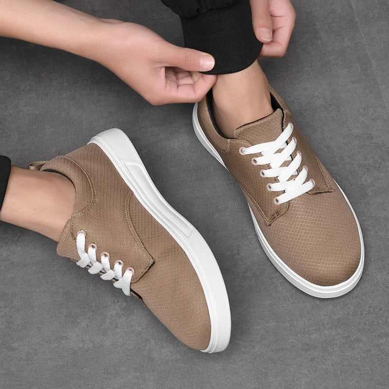 Hot Selling Men Casual Shoes Brown Lace-up Mens Outdoor Flat Shoes Cheap Lightweight Man Casual Sneakers Zapatillas De Hombre