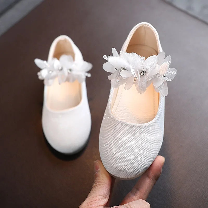 Spring Summer Girls Dress Princess Leather Shoes Lace Shining Flower Soft Sole Flats Performance Party  White Wedding Sandals