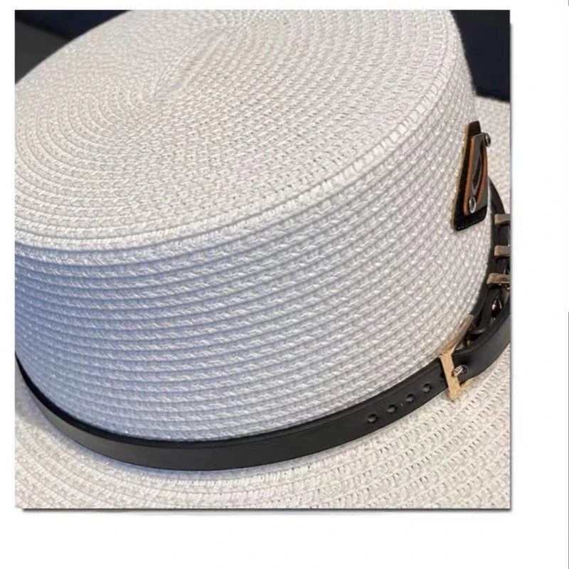 Designer Brand Flat Top Hat Leather Buckle Women's Sun Summer All-in-one Style Holiday Ladies Straw Sun Protection Caps for Men